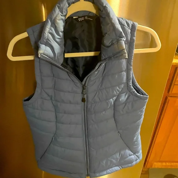 Moonlight Blue Vest ❄️ - Picture 5 of 16